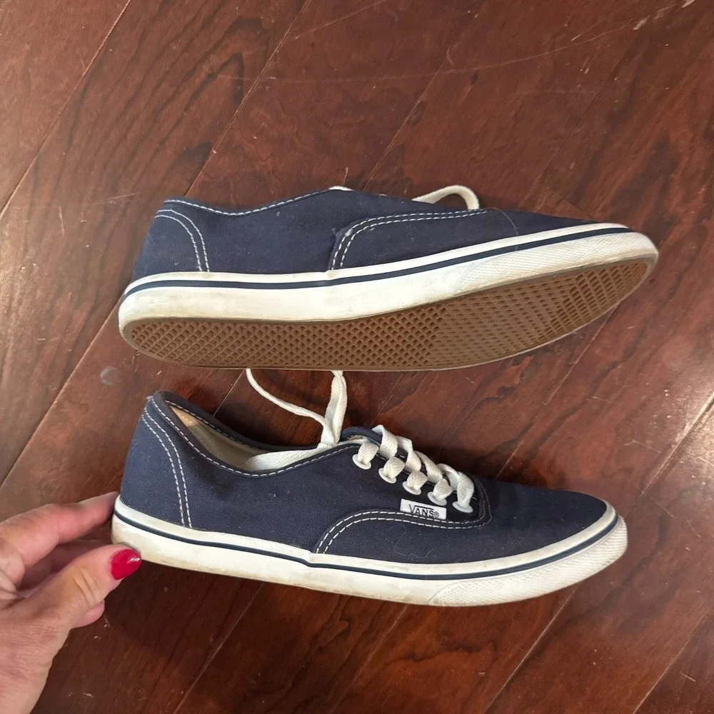 VANS Authentic Navy Blue Canvas Lace Up Low Top Sneakers Shows Womens 8 Mens 6.5